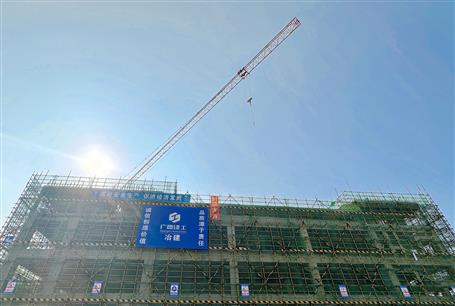 提升“三力”爭(zhēng)創(chuàng)佳績丨冶建第四分公司承建項(xiàng)目主體結(jié)構(gòu)封頂
